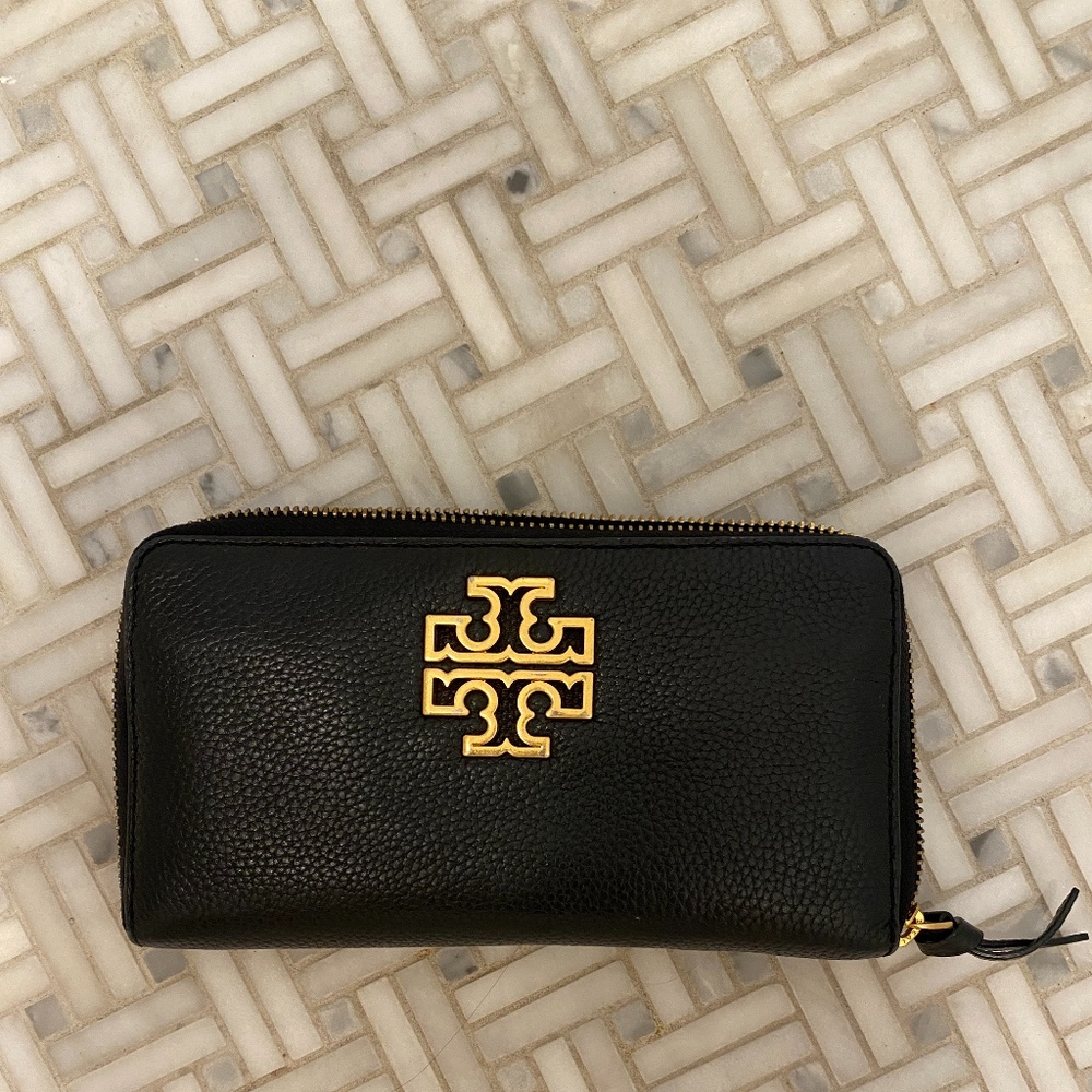 Women's Tory Burch Black Leather Wallet